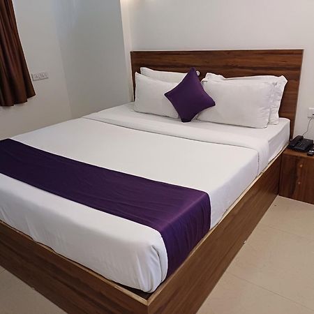 Vits Daman Devka Beach Εξωτερικό φωτογραφία