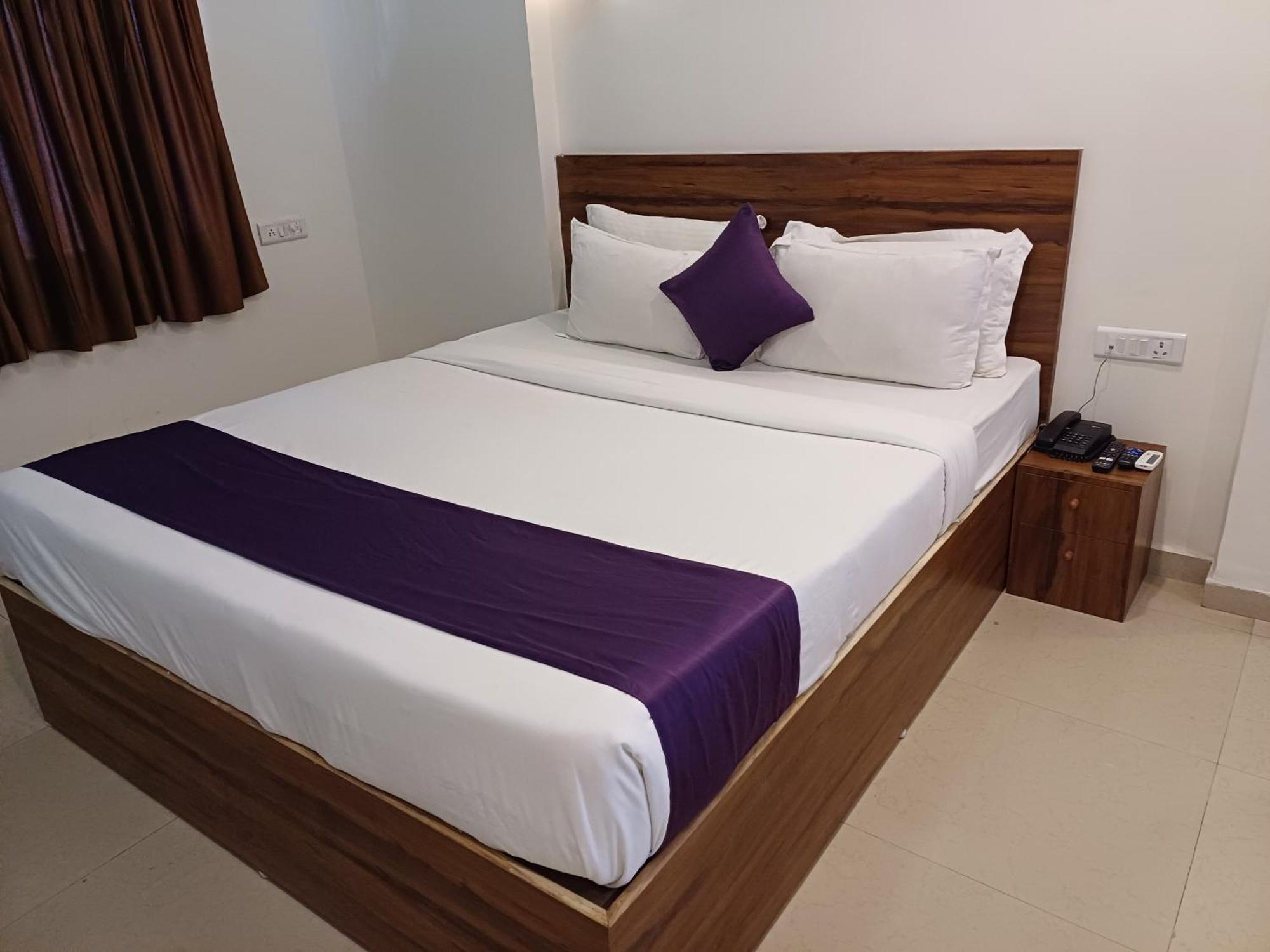Vits Daman Devka Beach Εξωτερικό φωτογραφία